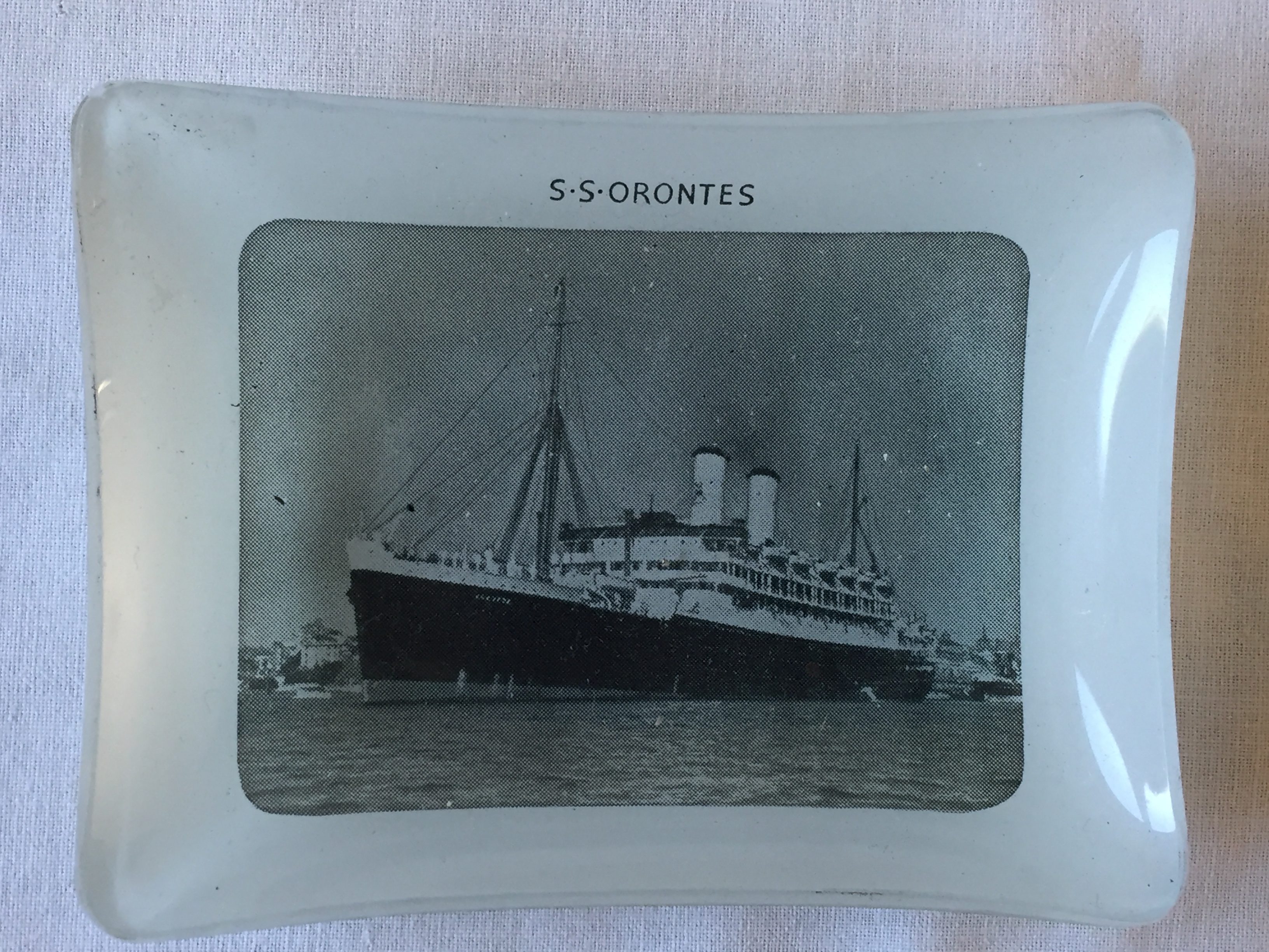 SOUVENIR GLASS DISH FROM THE VERY OLD VESSEL THE SS ORONTES